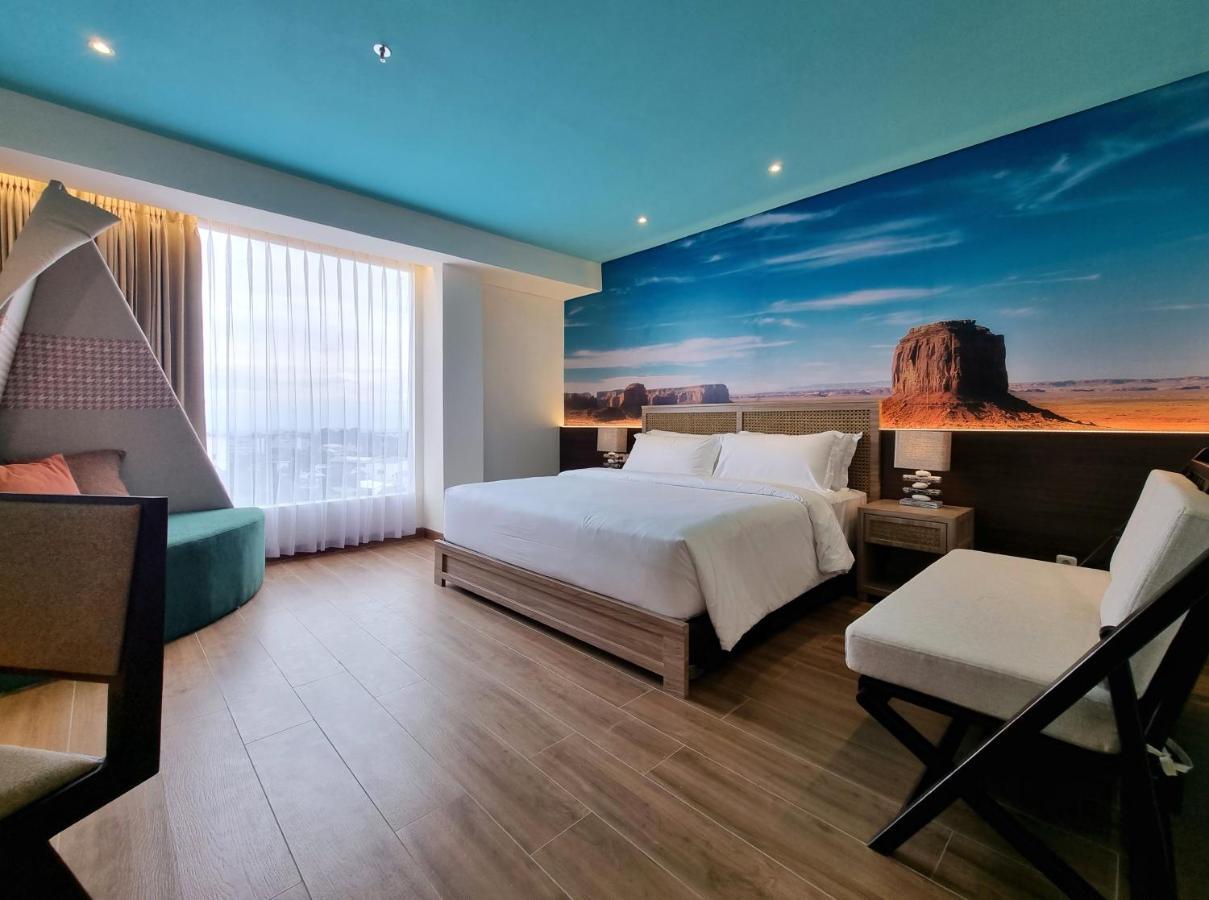 Hemangini Hotel Бандунг Экстерьер фото